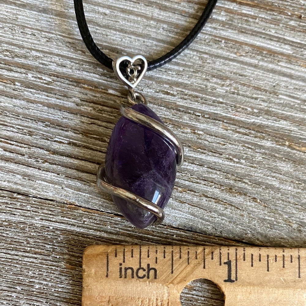 Amethyst Crystal Pendant Necklace – Spiritual Calm - Picture 4 of 7